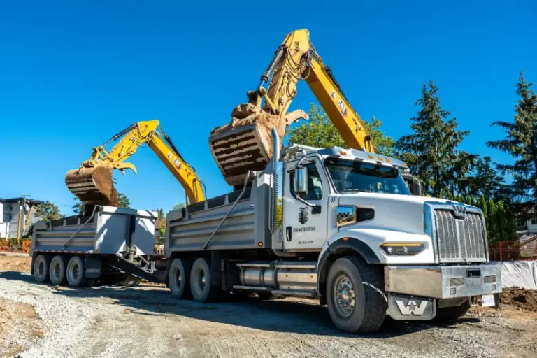Erdem Excavating on commercial project site